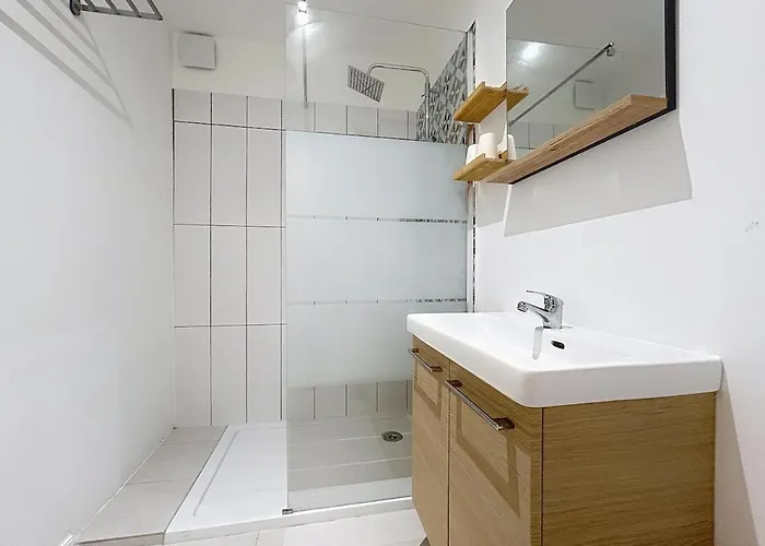 Le Rousseau - Comfortable - Wi-fi Salles-dʼAude